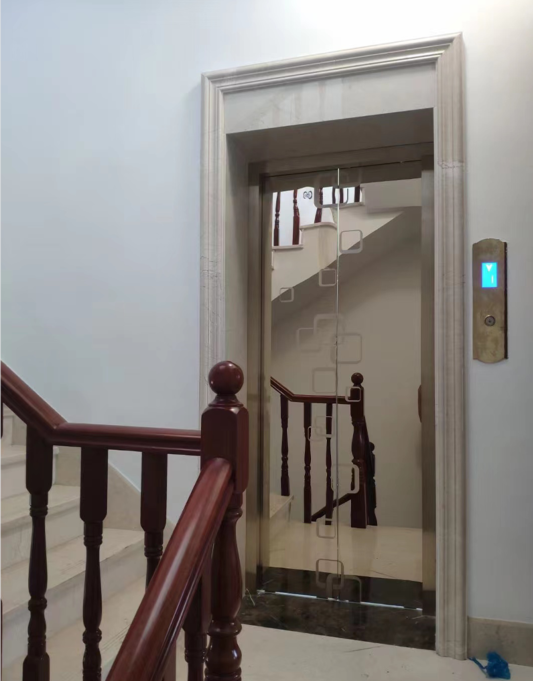 蔚蓝卡地亚-室内家用电梯